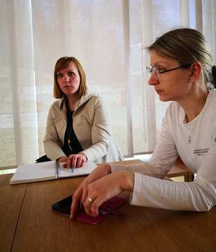 Mesečna srečanja podporne skupine v sklopu programa Dojenju prijazno mesto Ravne na Koroškem (6)